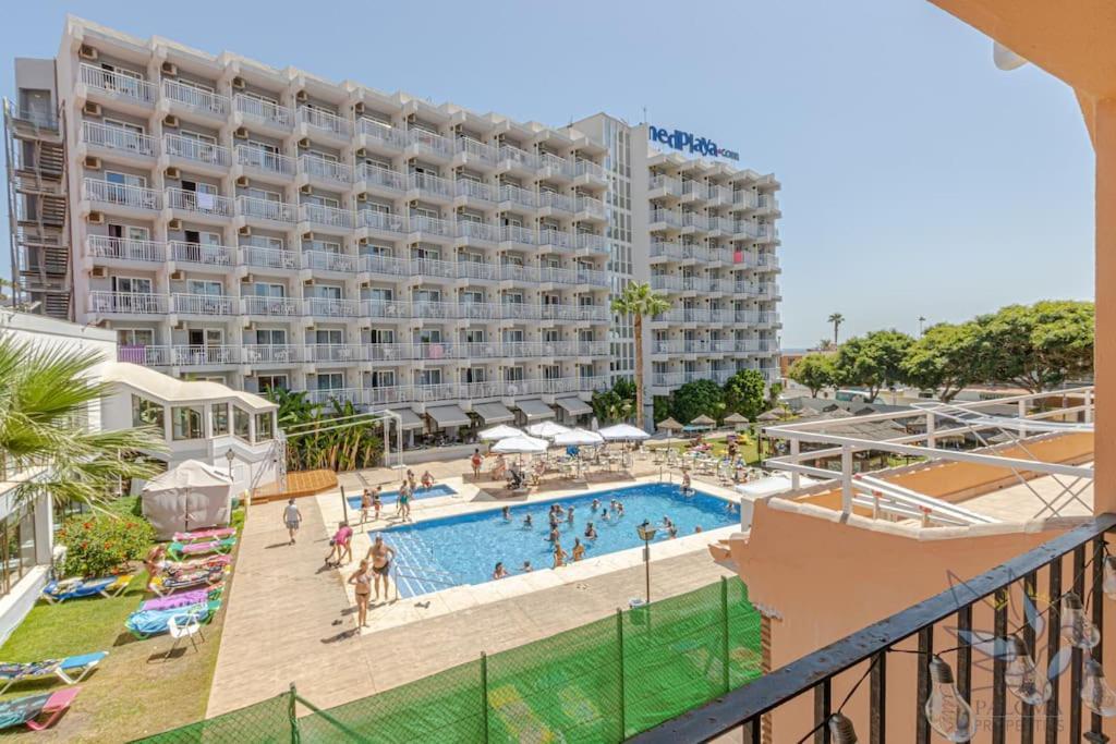 Appartement Benalroma Spacious 50 Mt From The