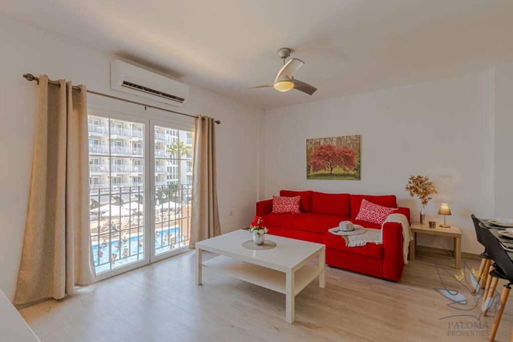 Benalroma Spacious 50 Mt From The Appartement *