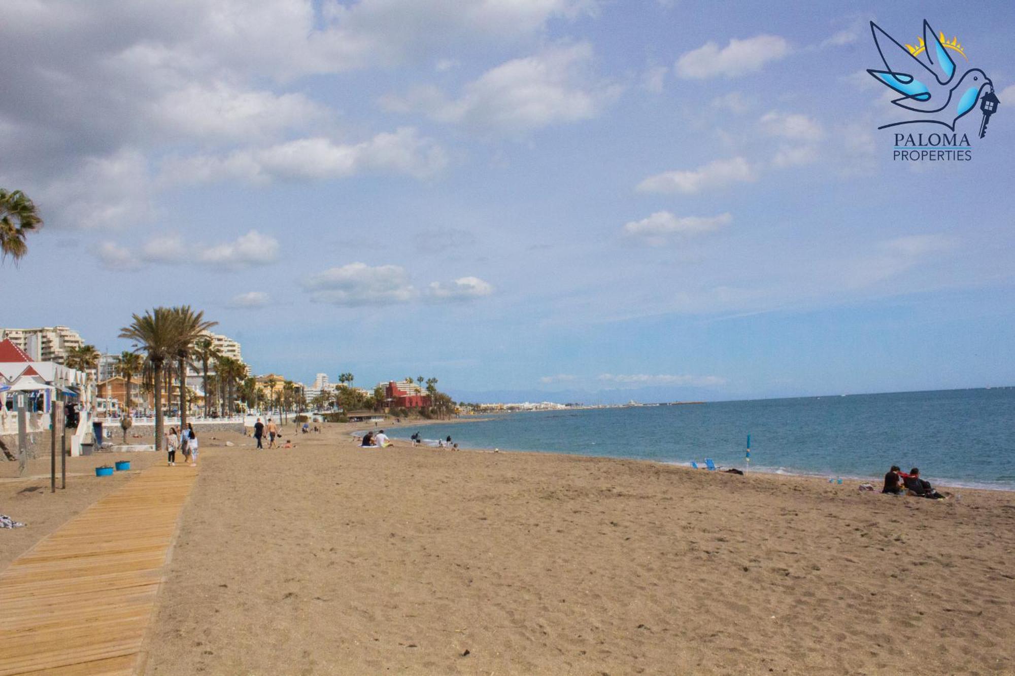 Appartement Benalroma Spacious 50 Mt From The *