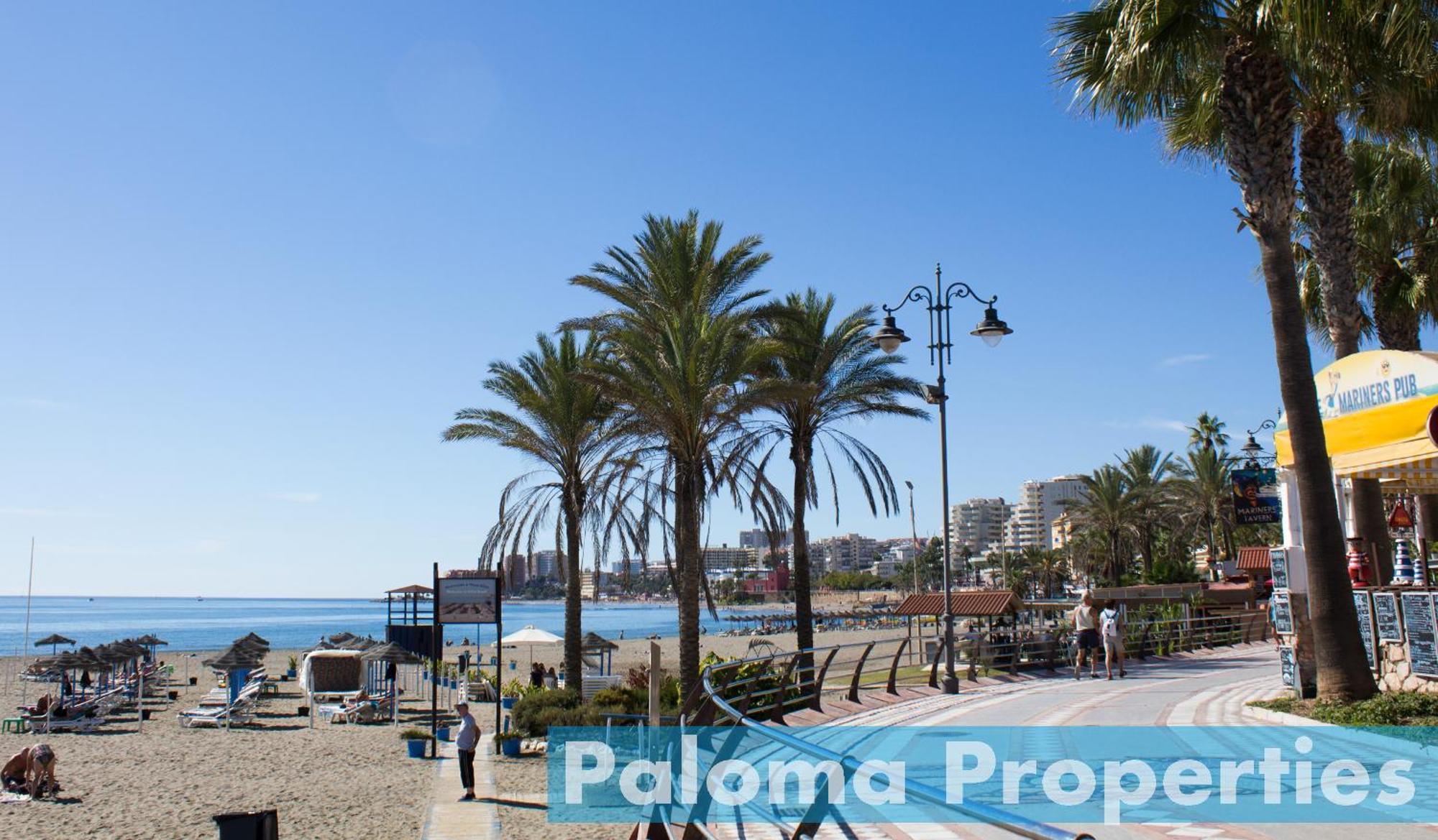 Benalroma Spacious 50 Mt From The Appartement *